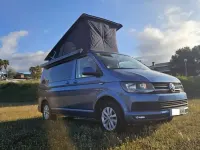 Usado VW California Beach 204 CV (150 kW) 2018 Azul Van