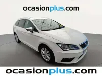 Usado Seat Leon ST Style 116 CV (85 kW) 2018 Blanco Familiar