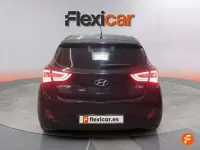 Usado Hyundai i30 Blackline 110 CV (80 kW) 2016 Negro Berlina