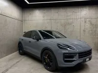 Usado Porsche Cayenne Turbo E-Hybrid 740 CV (544 kW) 2025 Gris SUV