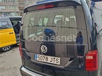 Usado VW Caddy Maxi Trendline 150 CV (110 kW) 2016 Negro Monovolumen