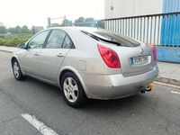 Usado Nissan Primera Acenta 120 CV (88 kW) 2004 Plateado Familiar