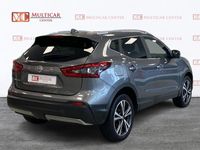 Usado Nissan Qashqai N-Connecta 115 CV (84 kW) 2018 Gris / plata SUV