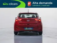 Usado Hyundai i30 90 CV (66 kW) 2016 Rojo Utilitario