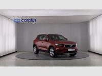 Usado Volvo XC40 Momentum 197 CV (144 kW) 2020 Rojo fusión (metalizado) SUV