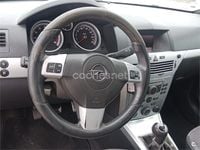 Usado Opel Astra GTC Sport 105 CV (77 kW) 2005 Negro Berlina