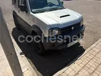 Usado Suzuki Jimny 85 CV (62 kW) 2016 Gris / plata SUV