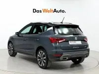 Usado Seat Arona FR 115 CV (84 kW) 2025 Gris SUV