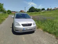 Usado Toyota Corolla Sol 90 CV (66 kW) 2003 Gris / plata Berlina