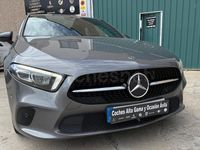 Usado Mercedes A180 116 CV (85 kW) 2019 Gris / plata Berlina