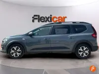 Usado Dacia Jogger Expression 110 CV (80 kW) 2024 Gris Monovolumen
