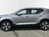 Uusi Volvo XC40 Core 163 HP (119 kW) 2026 Otro Katumaasturi