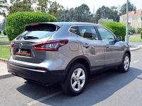 Usado Nissan Qashqai Acenta 115 CV (84 kW) 2020 Gris SUV