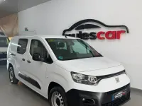 Usado Fiat Doblò 102 CV (75 kW) 2022 Blanco Monovolumen