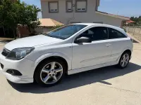 Usado Opel Astra GTC Sport 120 CV (88 kW) 2010 Blanco Berlina