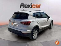 Usado Seat Arona Reference 95 CV (69 kW) 2023 Blanco SUV