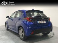 Usado Toyota Yaris Hybrid Active 116 CV (85 kW) 2024 Azul Berlina