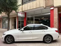 Usado BMW 318 Shadowline 150 CV (110 kW) 2021 Blanco Berlina