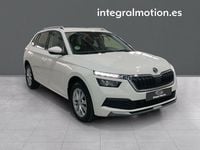 Usado Skoda Kamiq Ambition 110 CV (80 kW) 2021 Blanco SUV
