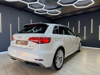 Usado Audi A3 S-Line 116 CV (85 kW) 2019 Blanco Berlina