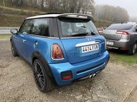 Käytetty Mini Cooper S 170 HP (125 kW) 2006 Sininen Viistoperä