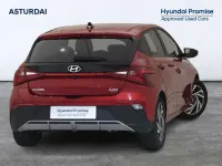 Usado Hyundai i20 84 CV (61 kW) 2025 Rojo Utilitario
