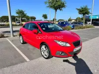 Usado Seat Ibiza SC 105 CV (77 kW) 2009 Rojo Utilitario