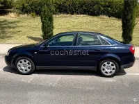 Usado Audi A4 150 CV (110 kW) 2005 Azul Berlina