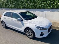 Usado Hyundai i30 110 CV (80 kW) 2017 Blanco Berlina