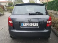 Usado Skoda Fabia Sport 105 CV (77 kW) 2009 Gris / plata Berlina