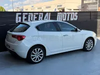 Usado Alfa Romeo Giulietta Distinctive 105 CV (77 kW) 2012 Blanco Utilitario