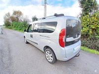 Usado Fiat Doblò Lounge 120 CV (88 kW) 2016 Gris / plata Monovolumen