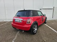 Usado Mini Cooper D 110 CV (80 kW) 2009 Rojo Utilitario