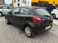 Usado Mazda 2 Active 68 CV (50 kW) 2009 Negro Utilitario