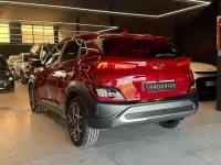 Usado Hyundai Kona Style 141 CV (103 kW) 2022 Rojo SUV