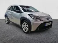 Usado Toyota Aygo X Play 72 CV (52 kW) 2024 SUV