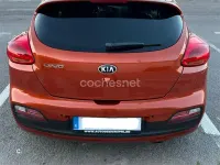Usado Kia ProCeed 100 CV (73 kW) 2013 Naranja Utilitario