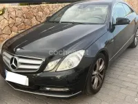 Usado Mercedes E220 170 CV (125 kW) 2011 Verde Coupe
