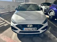 Usado Hyundai i30 N Line 100 CV (73 kW) 2025 Blanco Berlina