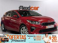 Usado Kia Ceed 120 CV (88 kW) 2021 Rojo Utilitario
