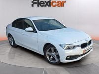 Usado BMW 318 150 CV (110 kW) 2017 Blanco Berlina