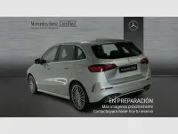 Usado Mercedes B200 150 CV (110 kW) 2025 Plateado Monovolumen