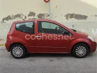 Usado Citroën C2 61 CV (44 kW) 2004 Rojo Utilitario