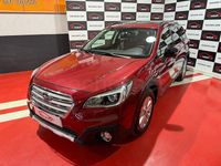 Usado Subaru Outback 175 CV (128 kW) 2018 Granate Familiar