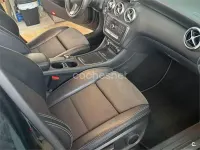 Usado Mercedes A180 122 CV (89 kW) 2018 Negro Berlina