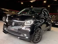 Usado Smart ForFour Brabus 109 CV (80 kW) 2017 Negro Utilitario