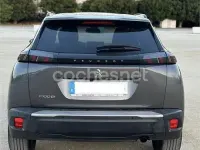 Usado Peugeot 2008 Active 100 CV (73 kW) 2022 Gris / plata SUV