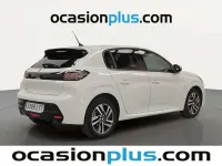 Usado Peugeot 208 Allure 102 CV (75 kW) 2021 Blanco Utilitario