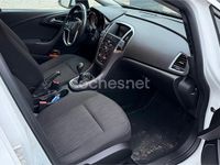 Używany Opel Astra Selective 115 KM (84 kW) 2015 Biały Sedan/Limuzyna