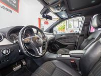 Usado Mercedes B180 109 CV (80 kW) 2012 Gris / plata Monovolumen